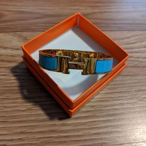 Brand New Bracelet "H"